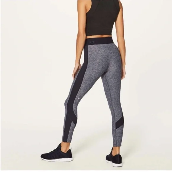 LULULEMON Box It Out Tight Black Heathered/Black  Size 4 *See description* - Picture 2 of 8